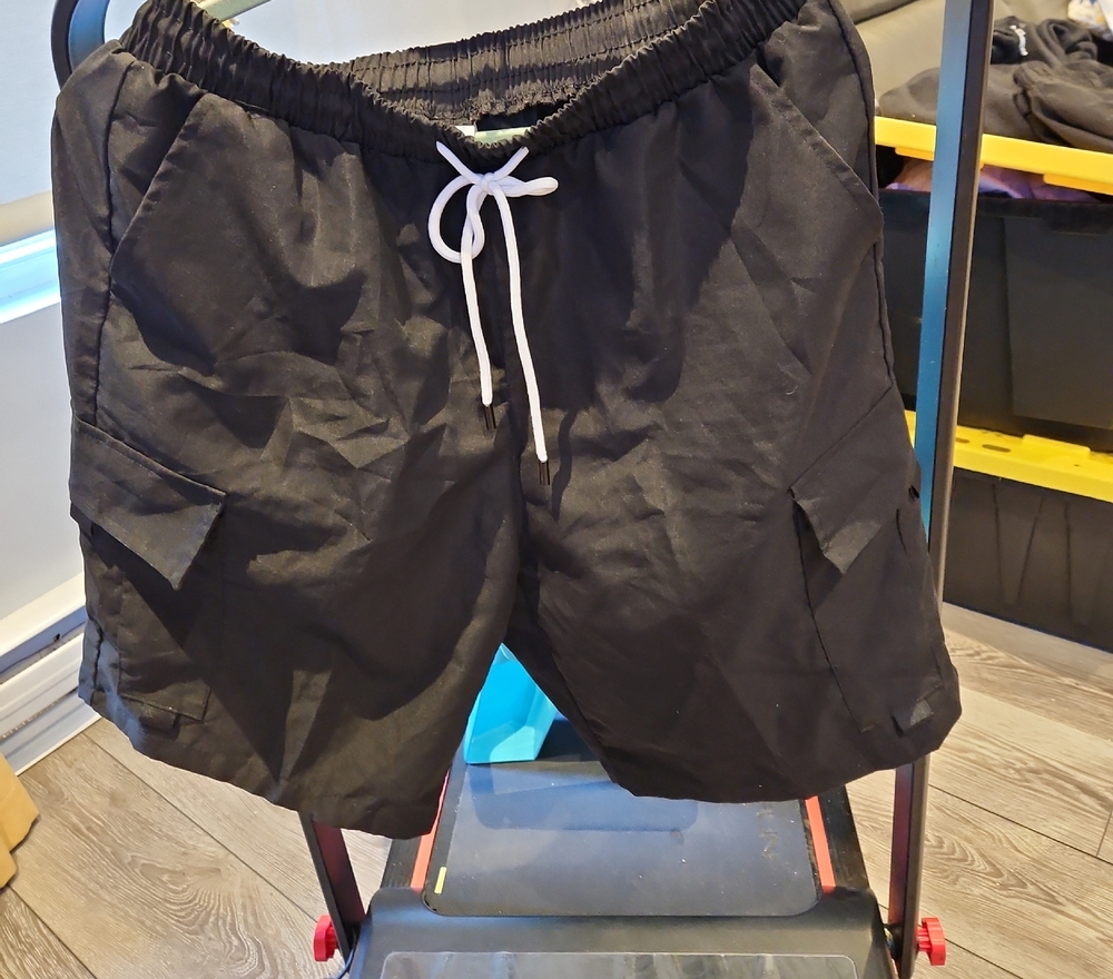 SHEIN Black Cargo Drawstring Waist Shorts